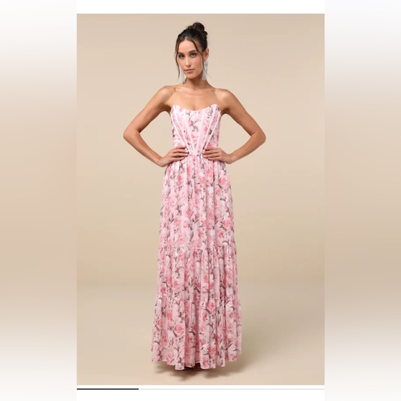 Lulus Dresses & Skirts - Lulus Elegant Pink Floral Maxi Dress